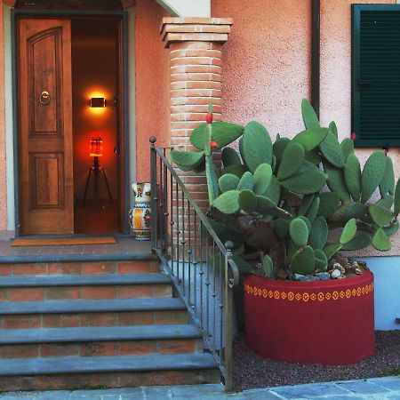 Villa La Casa Di Mario Massa  Esterno foto