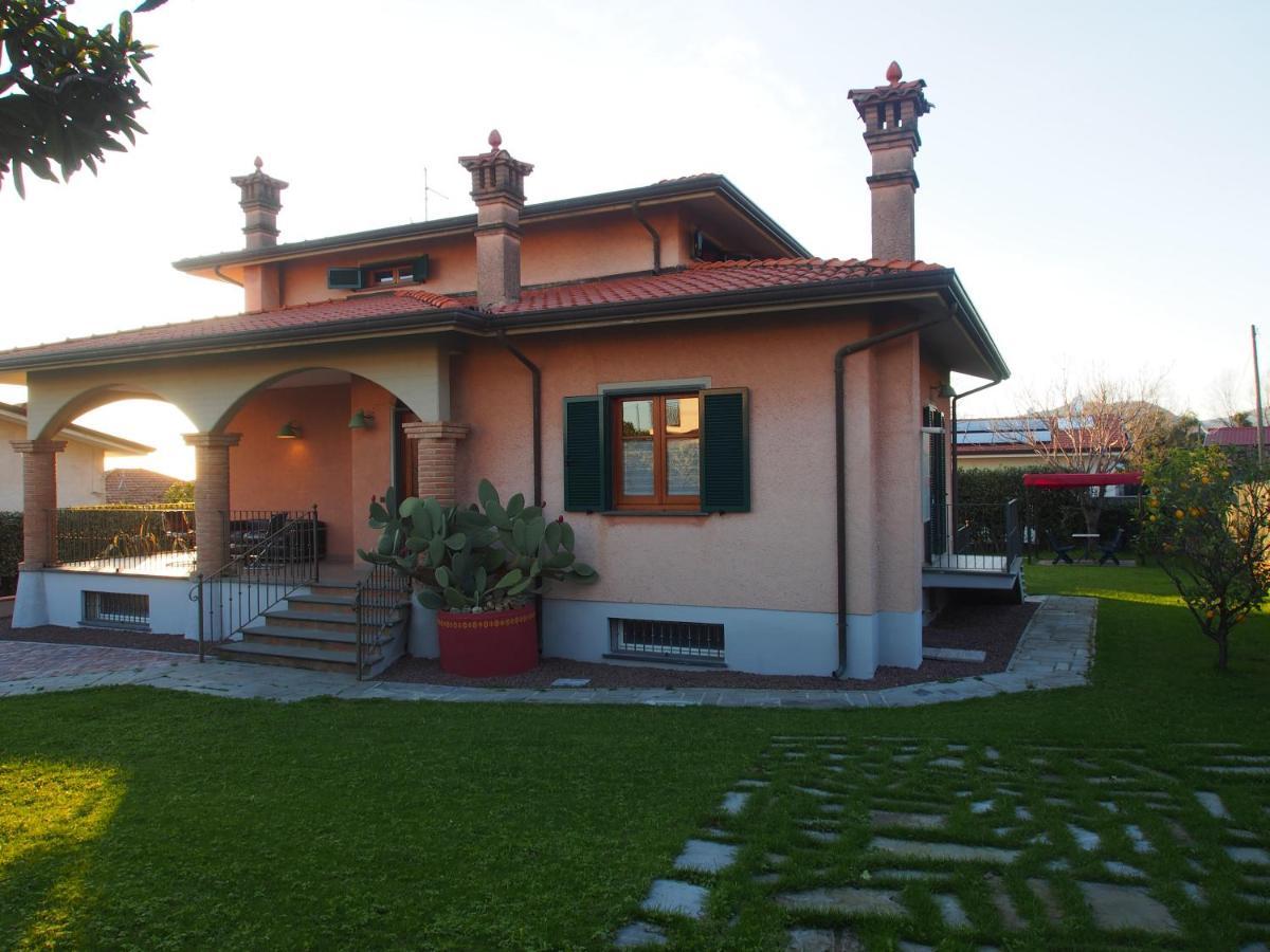 Villa La Casa Di Mario Massa  Esterno foto